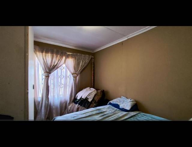 3 BEDROOM HOUSE FOR SALE IN WINDMILL PARK EXT